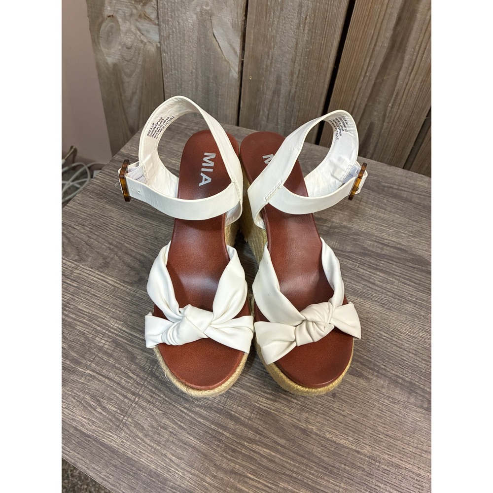 MIA Lile White Espadrille Wedge Sandals Knotted Bow Ankle Strap Tortoise Buckle